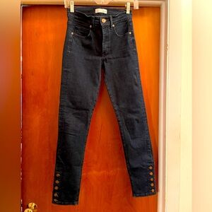 LOFT modern high waist skinny. 6 buttons down the ankle. Very comfortable.Casual